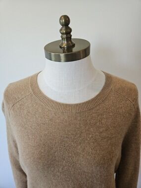Banana Republic Tan Short Sleeve Knit Sweater Size M